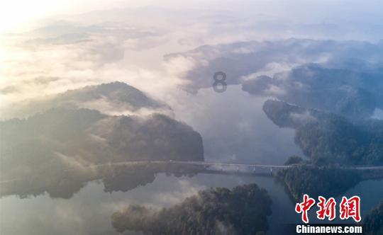 如何预防小宝宝吐奶呢?-【中文百科】